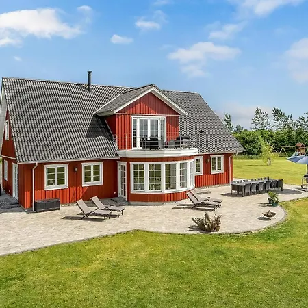 Ferienhaus 6 Bedroom Cozy In