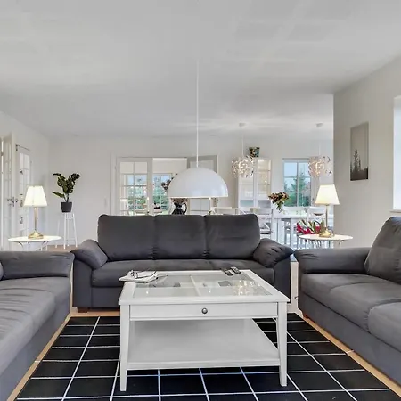 Feriehus 6 Bedroom Cozy In *