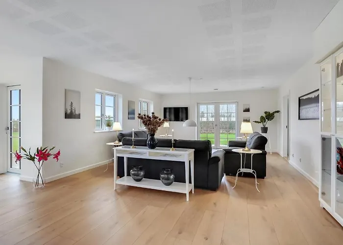 6 Bedroom Cozy In Casa vacanze Grindsted
